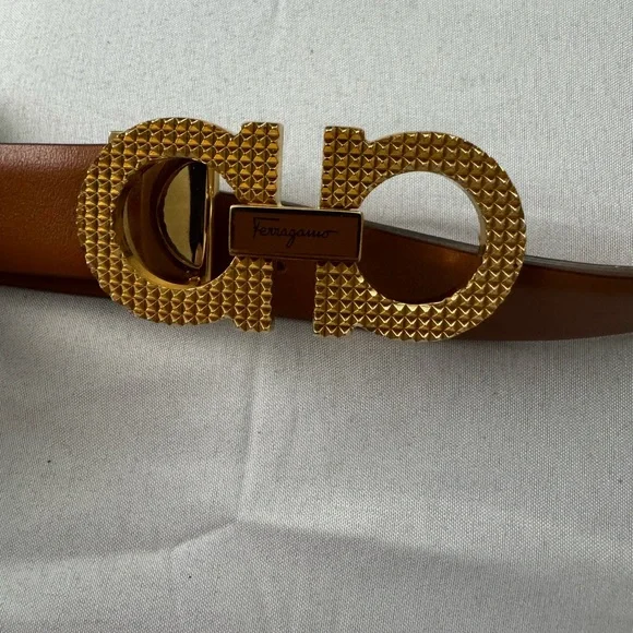 Ferragamo Belt (Barely Used) Leather belt Salvatore Ferragamo Black size 100 cm in  main image 3